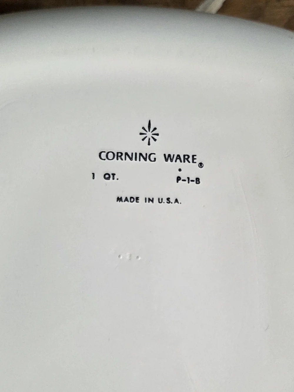 Corningware White Ceramic 1 Qt Dish Marked Made in U.S.A.